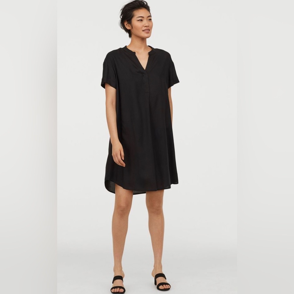 H&M women’s dress - size Large